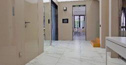 Neu gebautes Luxus Familienhaus