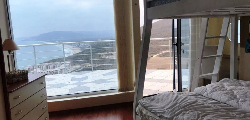 Zweistöckiges möbliertes Haus mit Meerblick in der Nähe von Albena Resort