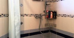 Zweistöckiges möbliertes Haus mit Meerblick in der Nähe von Albena Resort