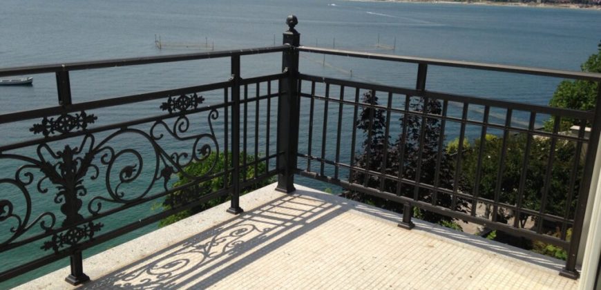 Elite House befindet sich in einer einzigartigen Lage an der ersten Küstenlinie